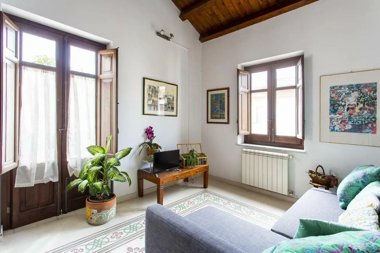 Anna'S Home In Historical Center باليرمو شقة